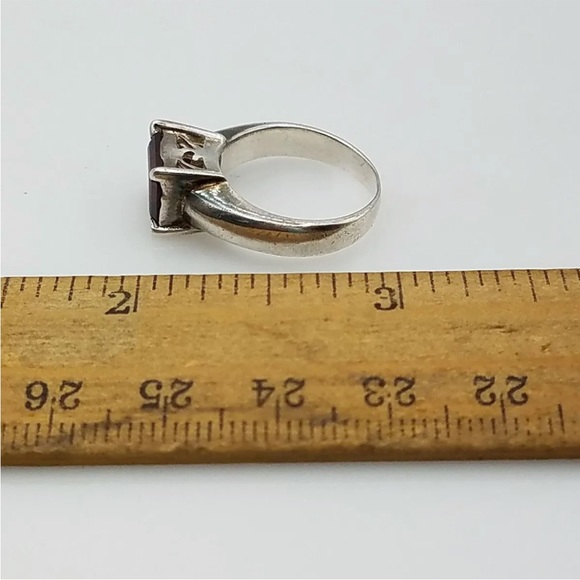 925 silver garnet ring size 6 - Picture 5 of 5